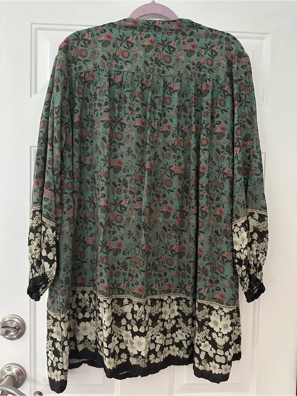 Natural Life Dara V-Neck Tunic Dress Boho Sage Black Floral Border Size Large - Picture 9 of 10